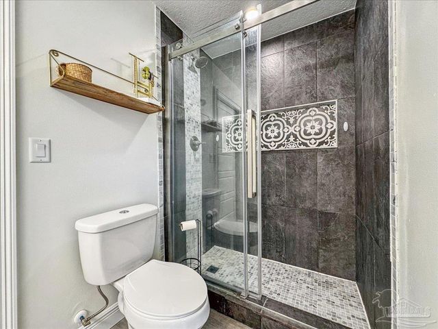 5063 Bonita Ave, Gulf Breeze, FL 32563