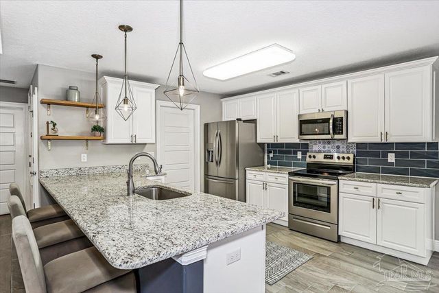 5063 Bonita Ave, Gulf Breeze, FL 32563