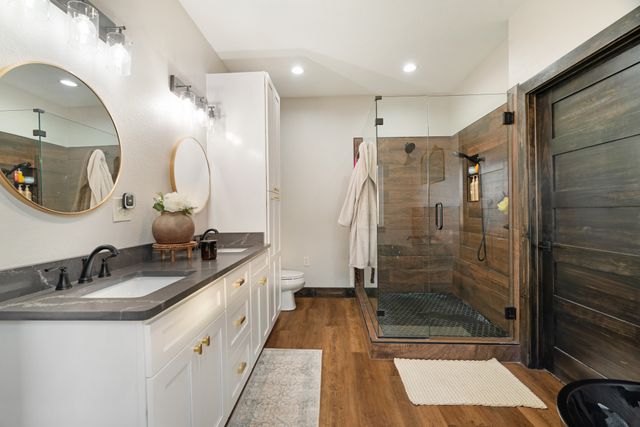 860 County Road 2420, Honey Grove, TX 75446