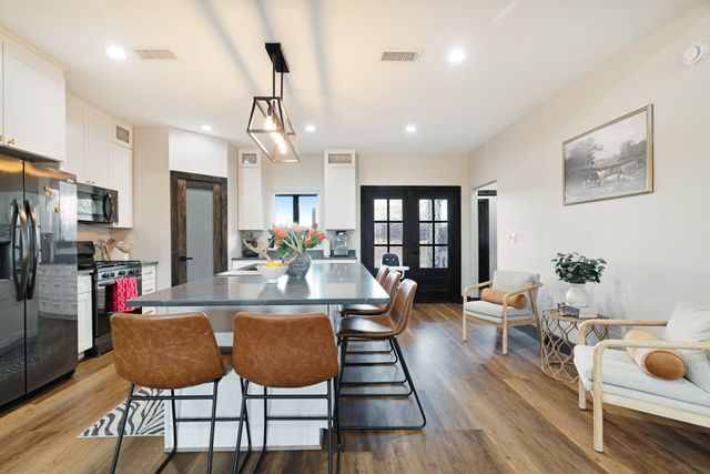 860 County Road 2420, Honey Grove, TX 75446