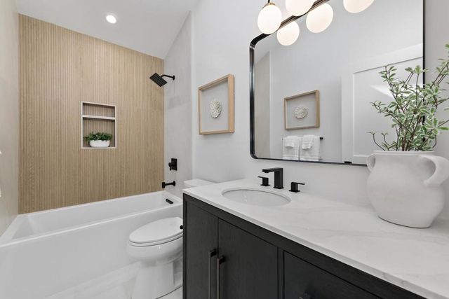 2090 Potomac Way, San Mateo, CA 94403