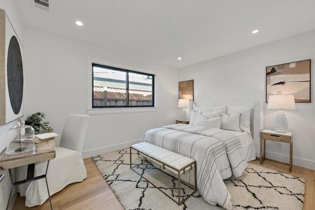 2090 Potomac Way, San Mateo, CA 94403