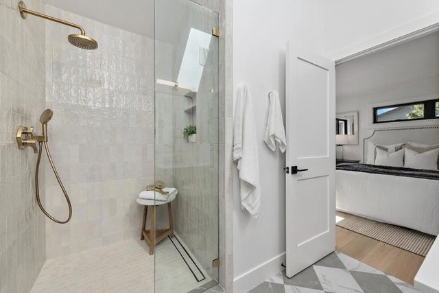 2090 Potomac Way, San Mateo, CA 94403