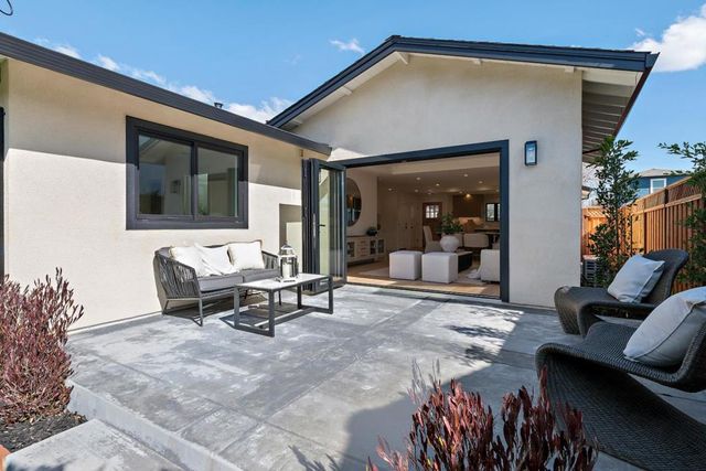 2090 Potomac Way, San Mateo, CA 94403