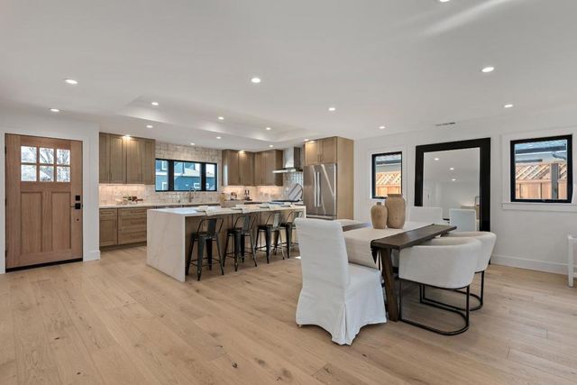 2090 Potomac Way, San Mateo, CA 94403