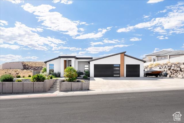 1823 W 180 N ST, Hurricane, UT 84737