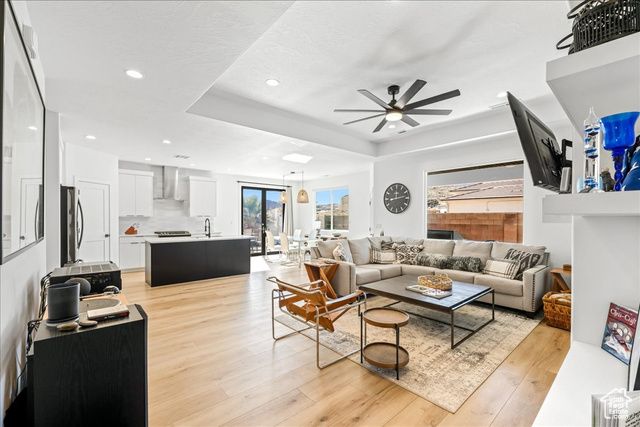 1823 W 180 N ST, Hurricane, UT 84737