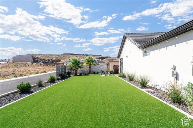 1823 W 180 N ST, Hurricane, UT 84737