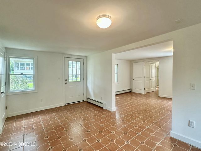 377 N Main Street, Barnegat, NJ 08005