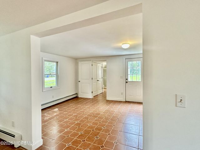377 N Main Street, Barnegat, NJ 08005