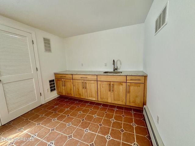 377 N Main Street, Barnegat, NJ 08005