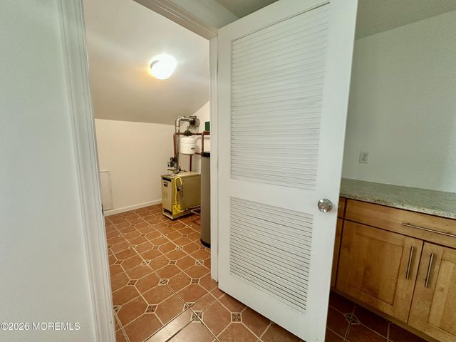 377 N Main Street, Barnegat, NJ 08005