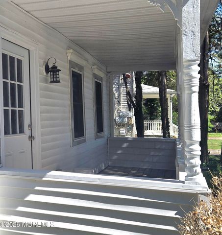 377 N Main Street, Barnegat, NJ 08005