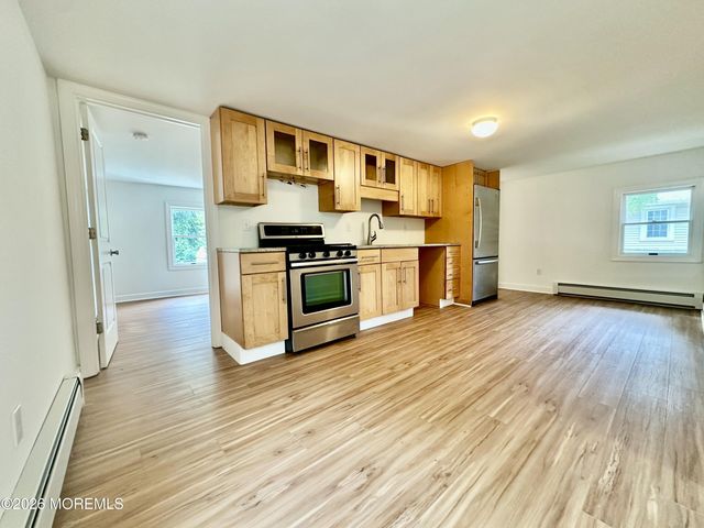 377 N Main Street, Barnegat, NJ 08005