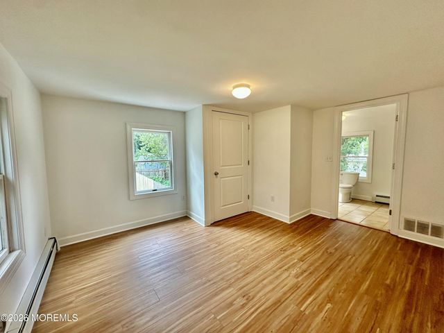 377 N Main Street, Barnegat, NJ 08005
