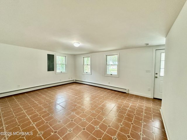 377 N Main Street, Barnegat, NJ 08005