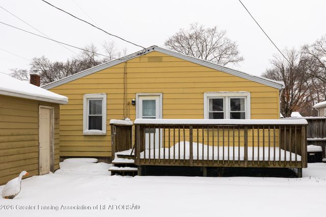 3907 Glenwood Avenue, Lansing, MI 48910