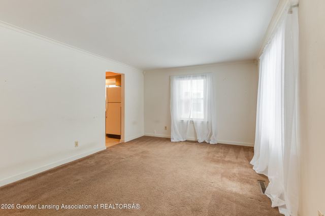 3907 Glenwood Avenue, Lansing, MI 48910