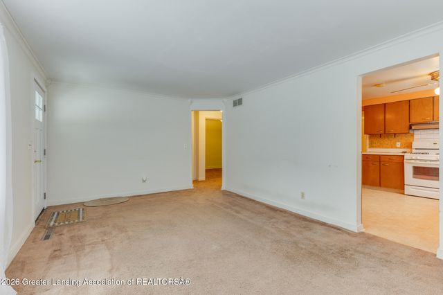3907 Glenwood Avenue, Lansing, MI 48910