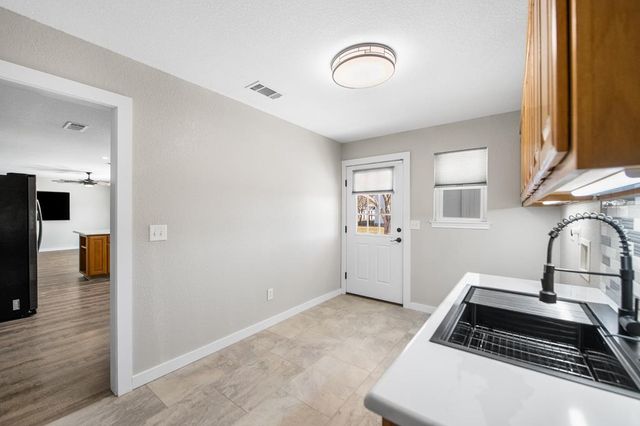 433 W Klein Rd, New Braunfels, TX 78130