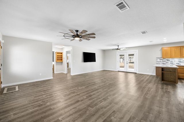 433 W Klein Rd, New Braunfels, TX 78130