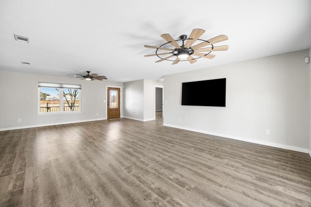 433 W Klein Rd, New Braunfels, TX 78130