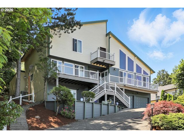 9838 Se CLATSOP St, Portland, OR 97266