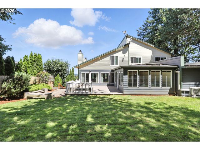 9838 Se CLATSOP St, Portland, OR 97266