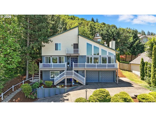 9838 Se CLATSOP St, Portland, OR 97266