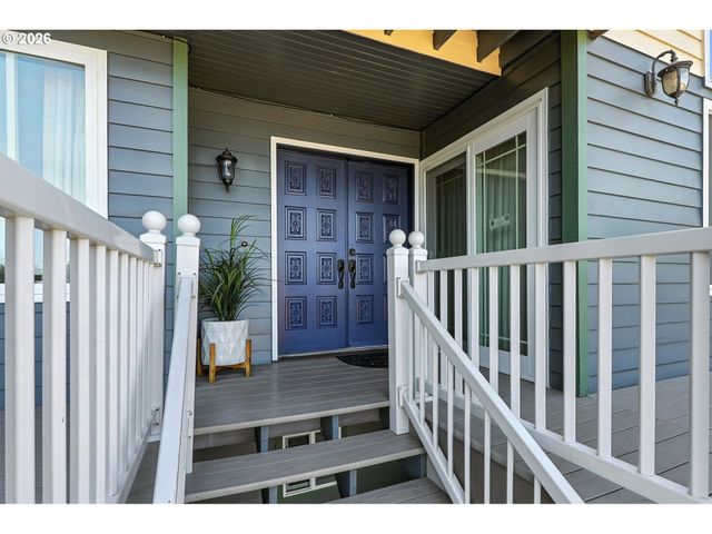 9838 Se CLATSOP St, Portland, OR 97266