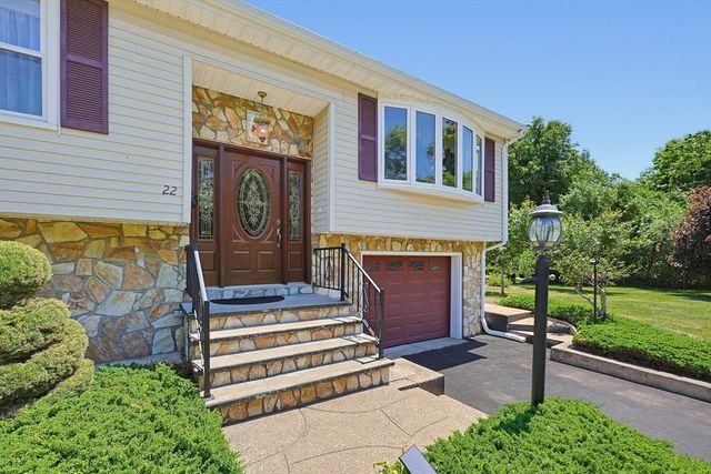 22 Fisher Street, Attleboro, MA 02703