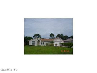 939 Lyons Circle NW, Palm Bay, FL 32907