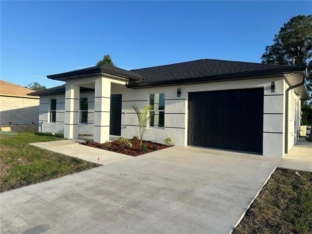 1224 Eburn ST E, Lehigh Acres, FL 33974