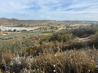 17 Ginter Road, Hemet, CA 92544
