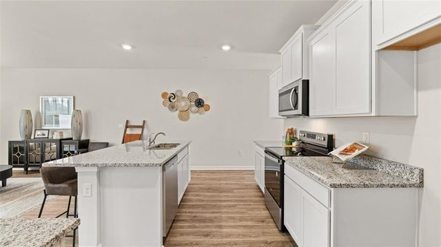 277 Sound Circle, Stockbridge, GA 30281