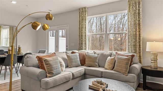 277 Sound Circle, Stockbridge, GA 30281