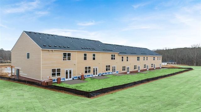 277 Sound Circle, Stockbridge, GA 30281