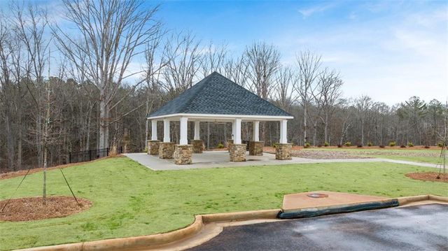 277 Sound Circle, Stockbridge, GA 30281
