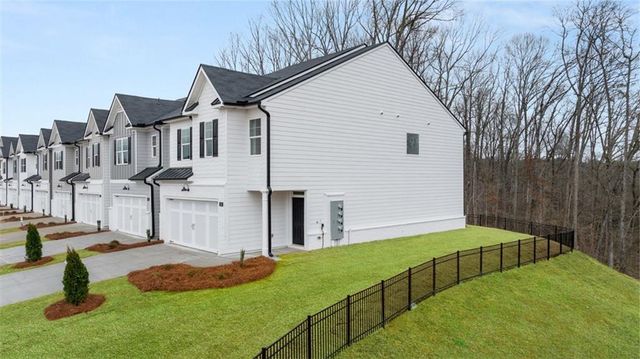 277 Sound Circle, Stockbridge, GA 30281