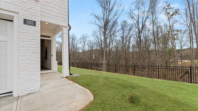 277 Sound Circle, Stockbridge, GA 30281