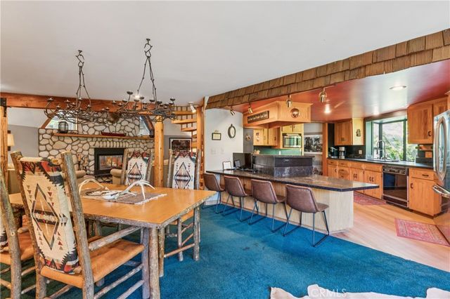 781 Lake, Lake Arrowhead, CA 92352