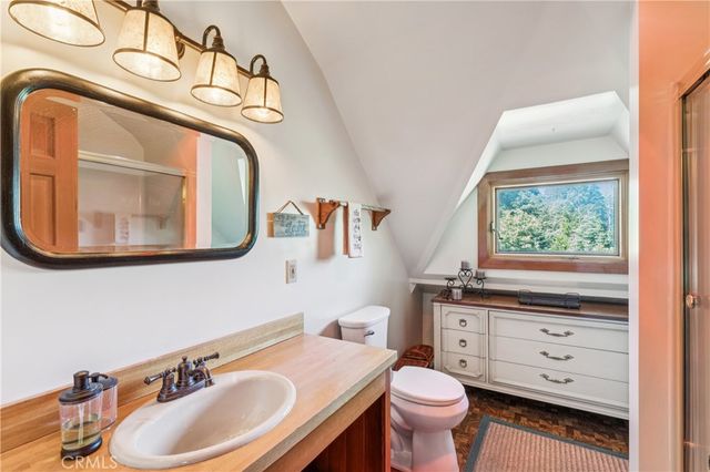 781 Lake, Lake Arrowhead, CA 92352
