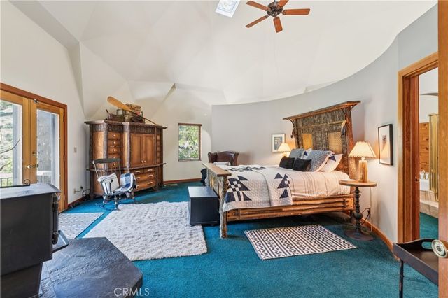 781 Lake, Lake Arrowhead, CA 92352