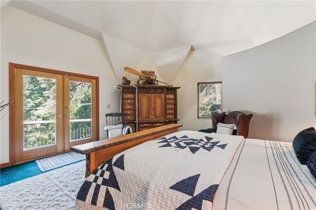 781 Lake, Lake Arrowhead, CA 92352