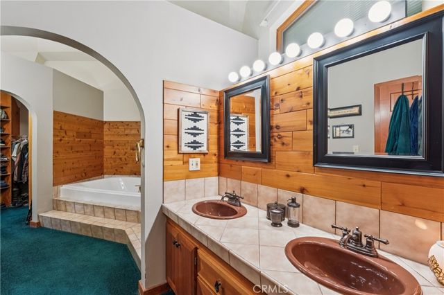 781 Lake, Lake Arrowhead, CA 92352