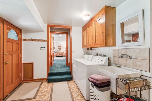 781 Lake, Lake Arrowhead, CA 92352