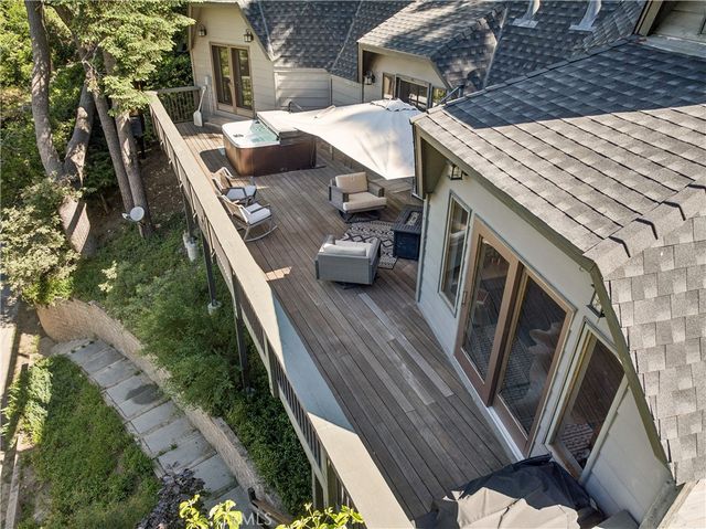 781 Lake, Lake Arrowhead, CA 92352