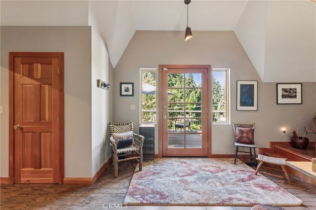781 Lake, Lake Arrowhead, CA 92352