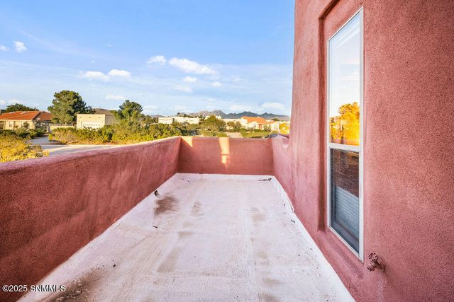 4445 Echo Canyon Road, Las Cruces, NM 88011