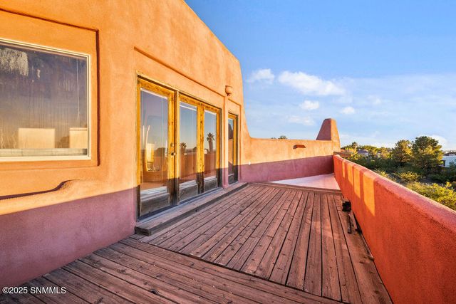 4445 Echo Canyon Road, Las Cruces, NM 88011